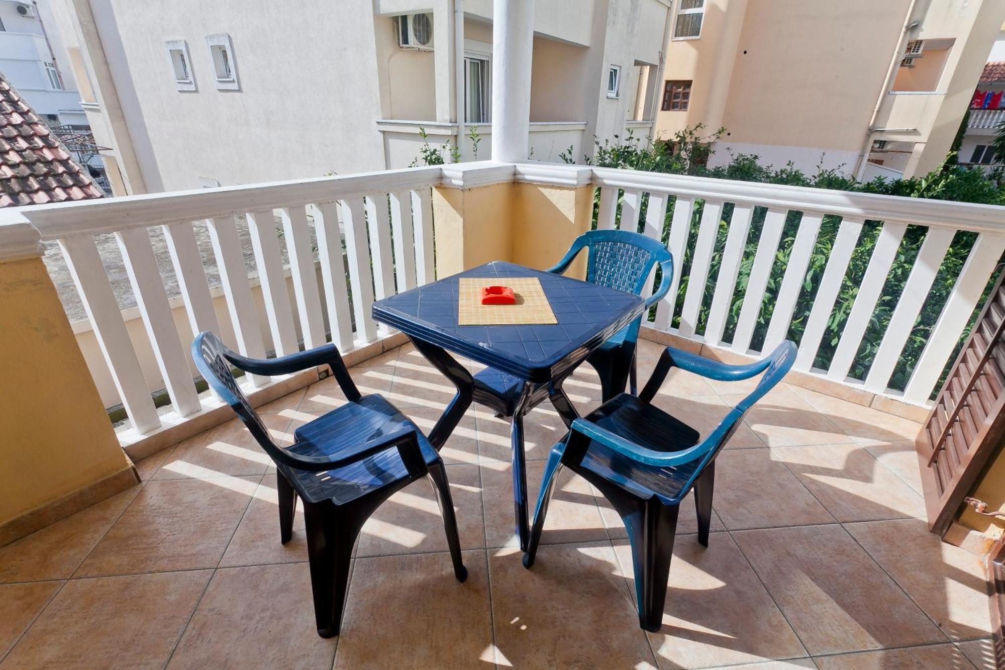 Apartments Angela Budva Rom bilde