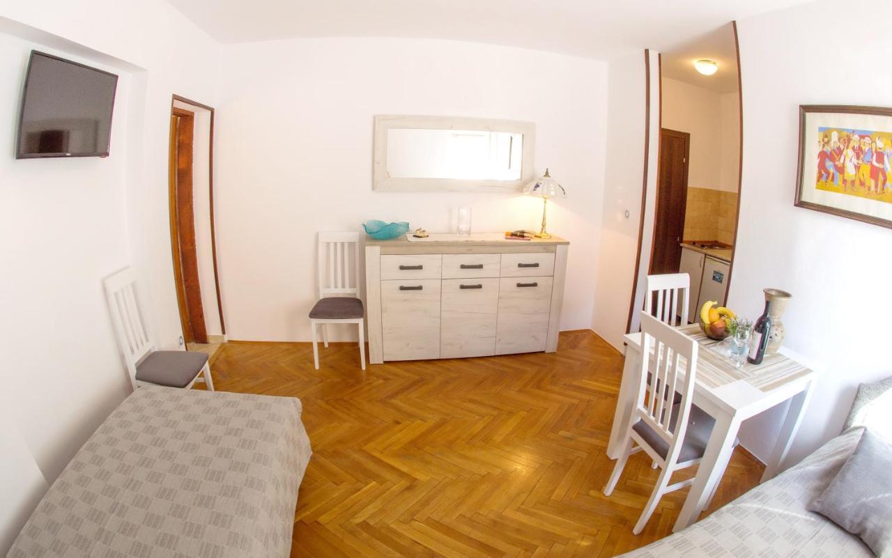 Apartments Angela Budva Eksteriør bilde